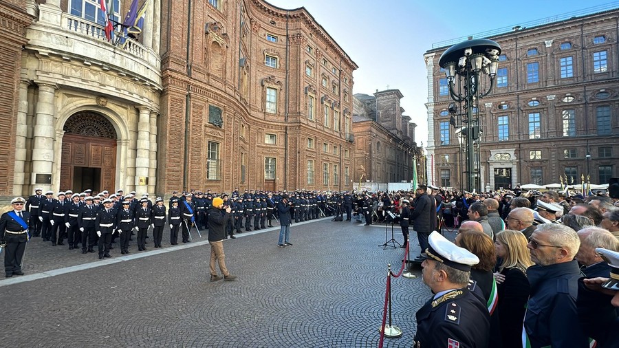 Polizia locale, a Torino la cerimonia di chiusura del 95° corso di formazione