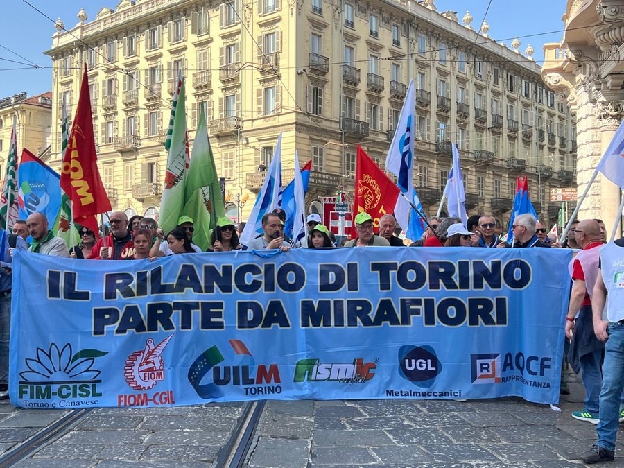 Automotive, situazione gravissima: sciopero di 8 ore dell'intero settore e manifestazione a Roma il 18 ottobre