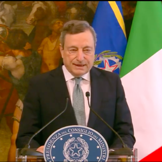 Draghi va a  Bruxelles per Consiglio straordinario: “Decideremo un pacchetto di sanzioni molto dure nei confronti della Russia”