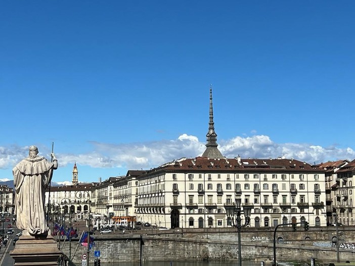 Le città più care d'Italia: in testa Milano e Bolzano, Torino al 20° posto, il Piemonte è la 7° regione per costo della vita